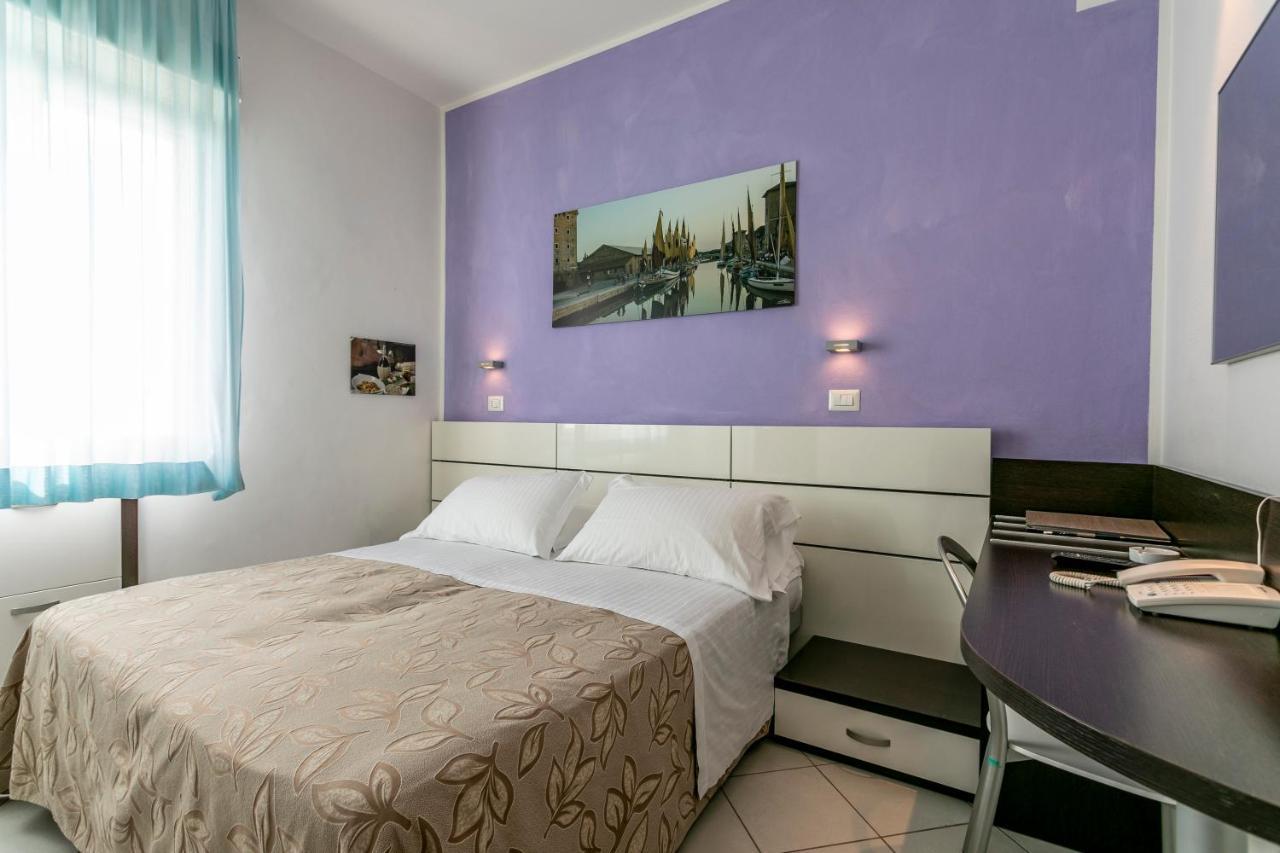 Hotel Baya - In Centro, Sul Mare Мілано-Маріттіма Екстер'єр фото