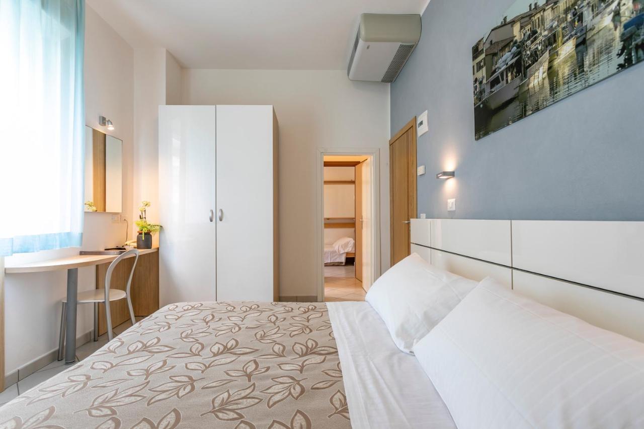 Hotel Baya - In Centro, Sul Mare Мілано-Маріттіма Екстер'єр фото