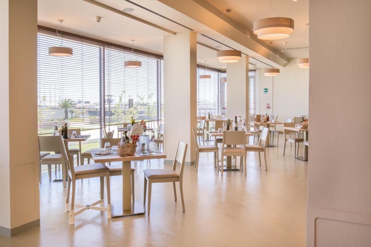 Hotel Baya - In Centro, Sul Mare Мілано-Маріттіма Екстер'єр фото