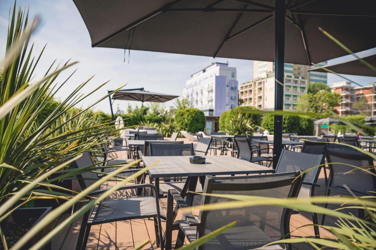 Hotel Baya - In Centro, Sul Mare Мілано-Маріттіма Екстер'єр фото