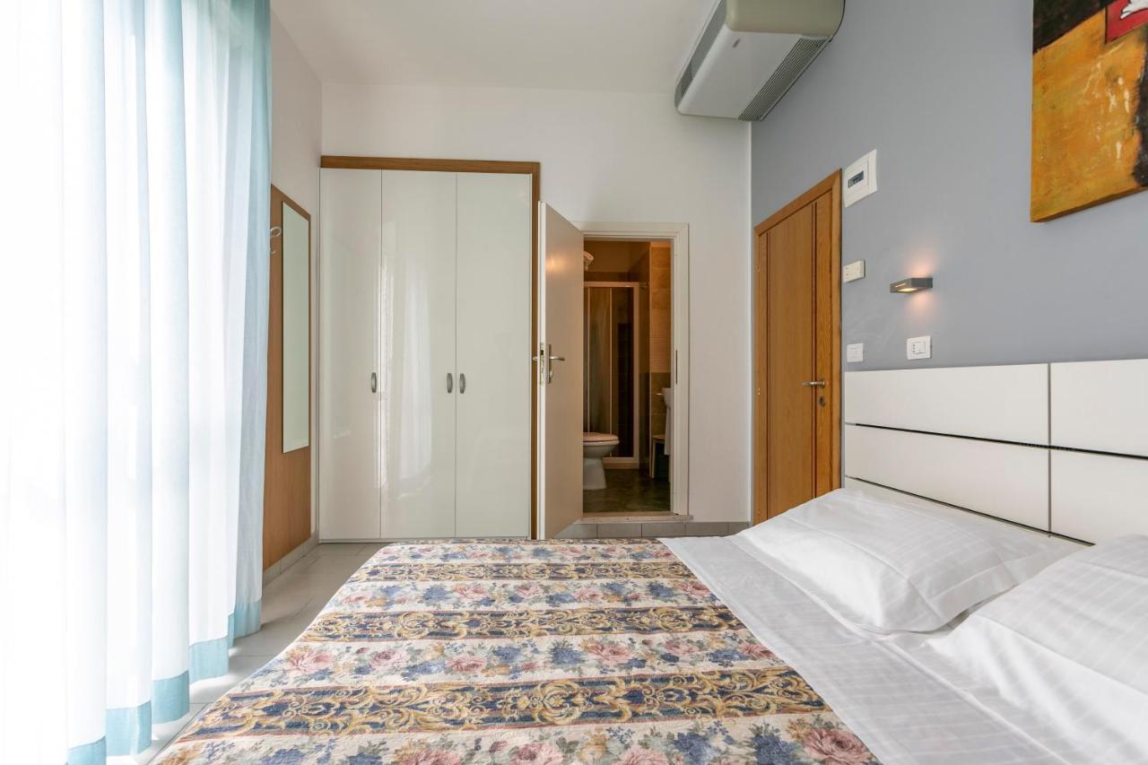 Hotel Baya - In Centro, Sul Mare Мілано-Маріттіма Екстер'єр фото