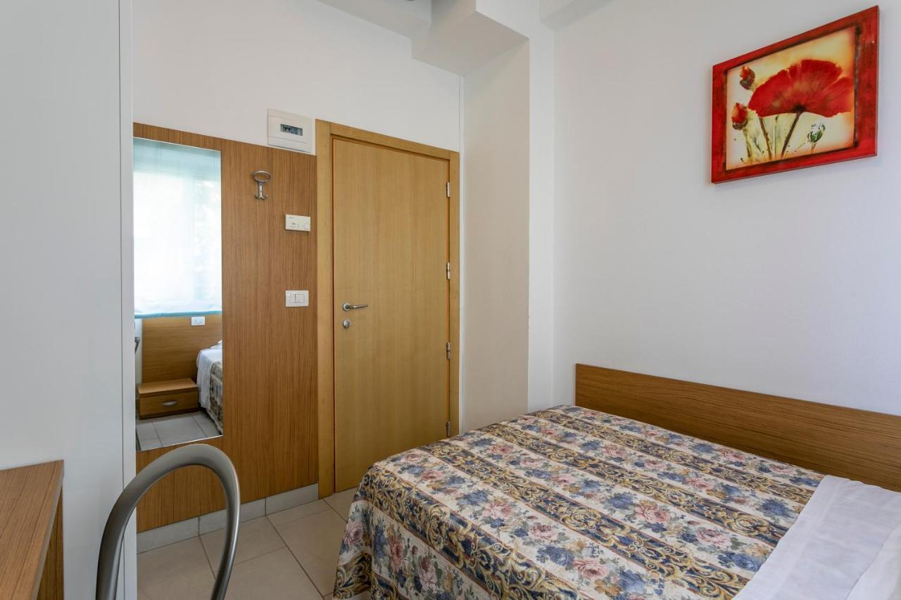 Hotel Baya - In Centro, Sul Mare Мілано-Маріттіма Екстер'єр фото