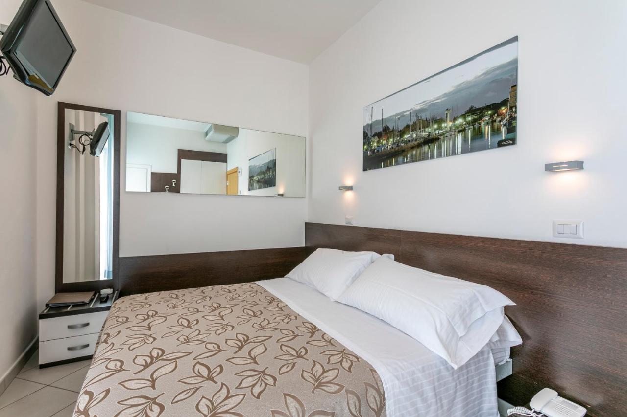 Hotel Baya - In Centro, Sul Mare Мілано-Маріттіма Екстер'єр фото
